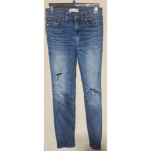 Madewell Skinny Skinny Low Rise Jeans Blue Size 26 distressed torn knees ankle